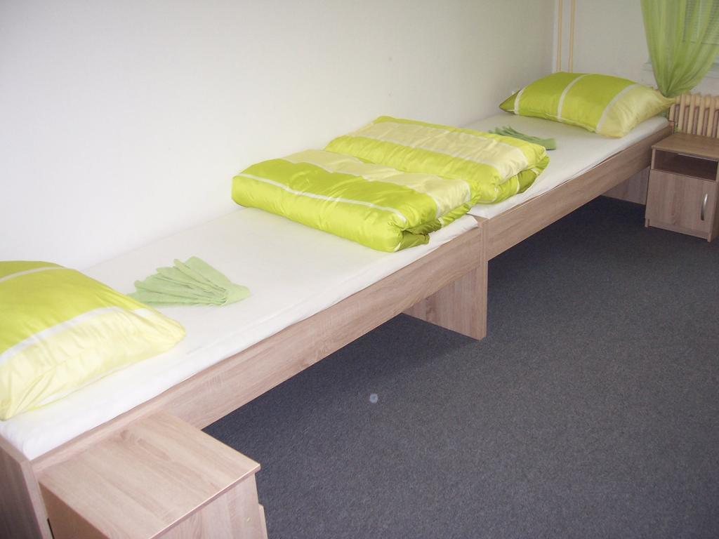 Penzion Na Rozcestí Bulhary Quarto foto